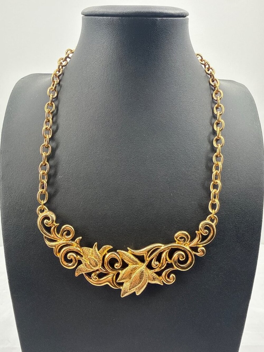 VTG 90s Gold Floral Trellis Bib Collar Statement Necklace Coquette Ornate Gift